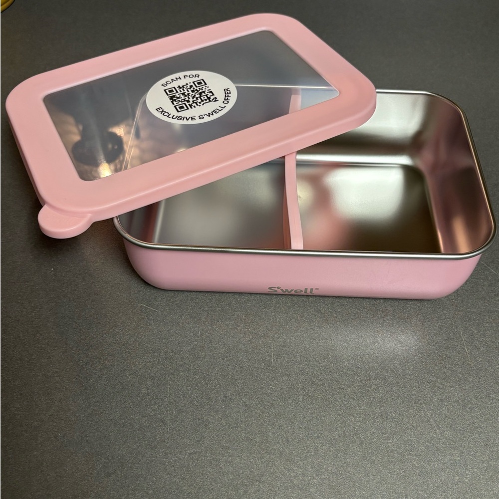 S'well Food Storage Container - Picture 9 of 13